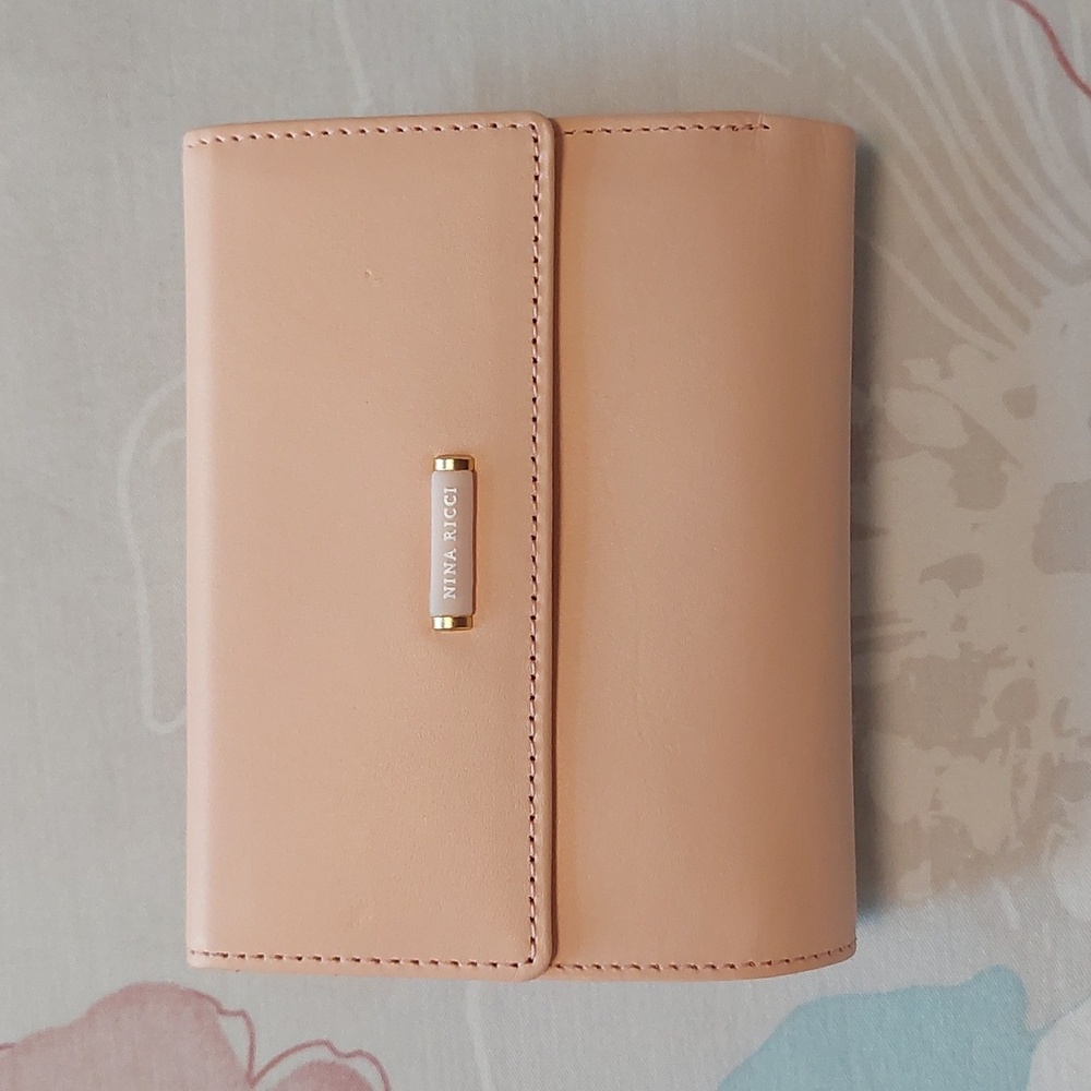New Nina Ricci Blush Orange Leather Wallet